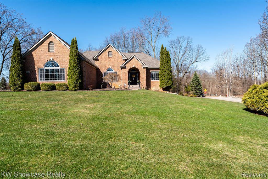 White Lake Twp, MI 48383,2101 CRESTED BUTTE Drive