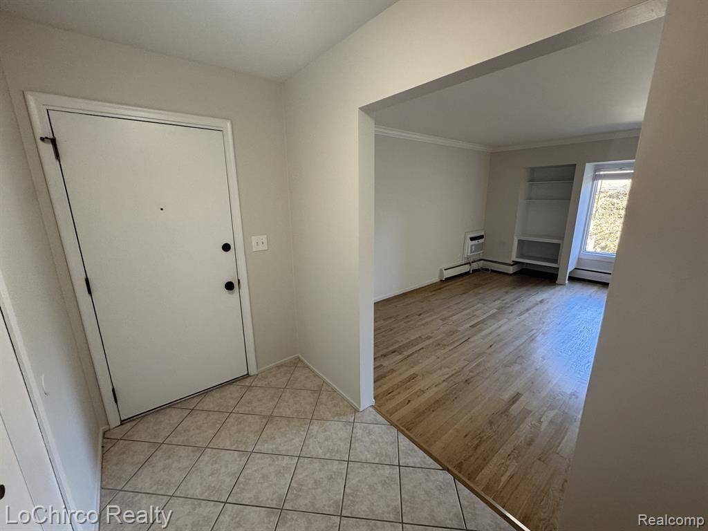 Bloomfield Twp, MI 48304,376 CONCORD 4