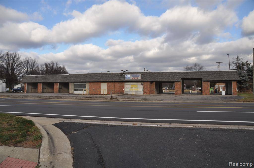 Ypsilanti Twp, MI 48198,2171 GROVE Road