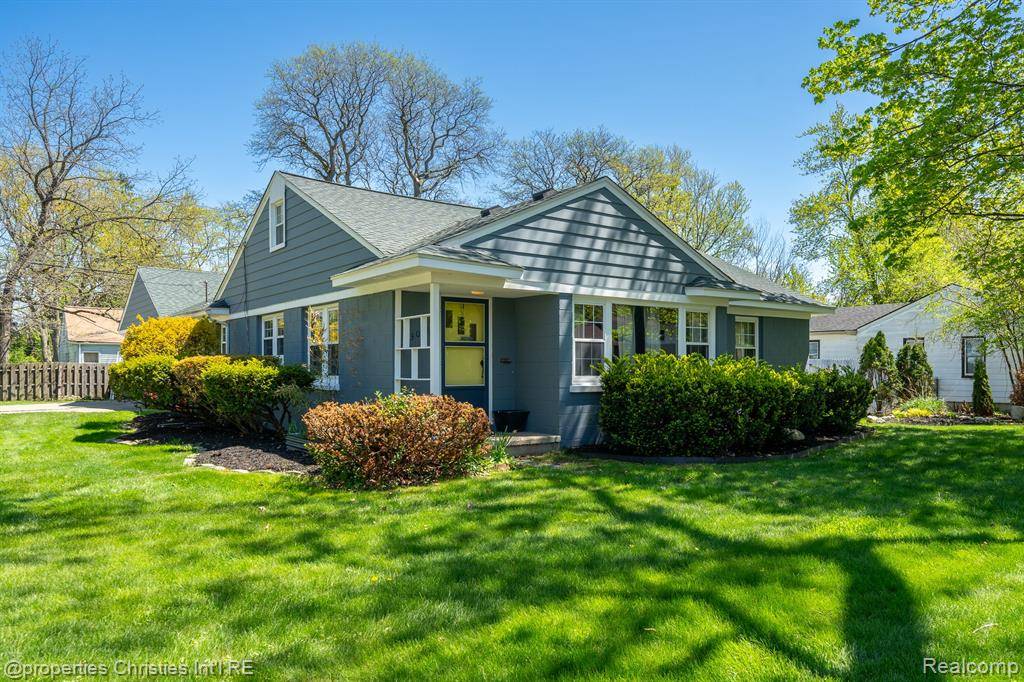 Southfield, MI 48076,30160 MARSHALL Street