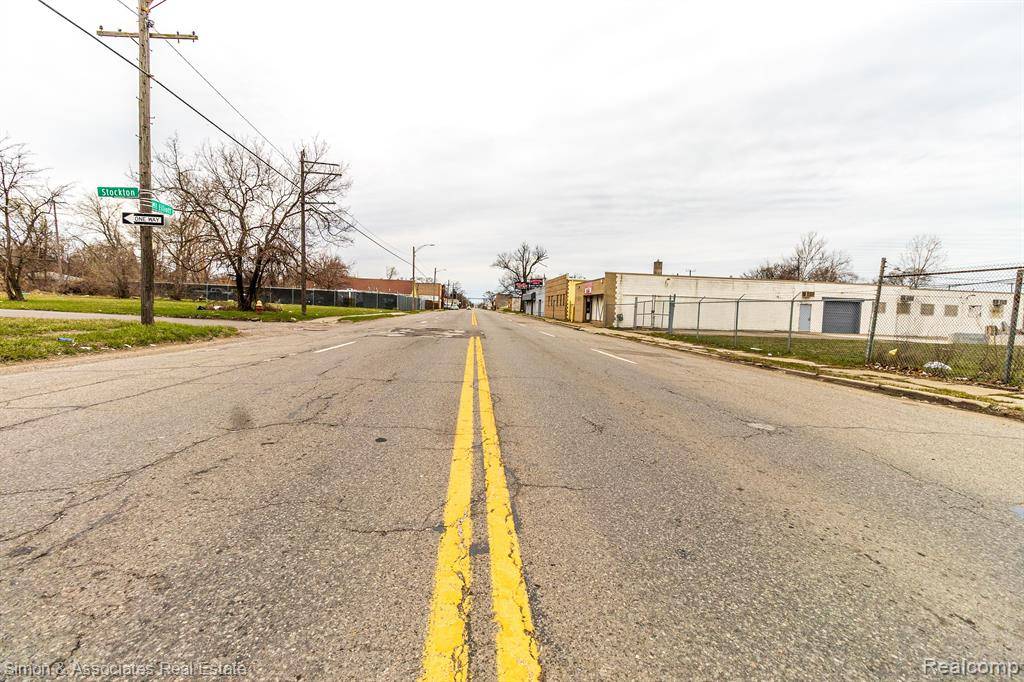 Detroit, MI 48234,18090 MOUNT ELLIOTT Street