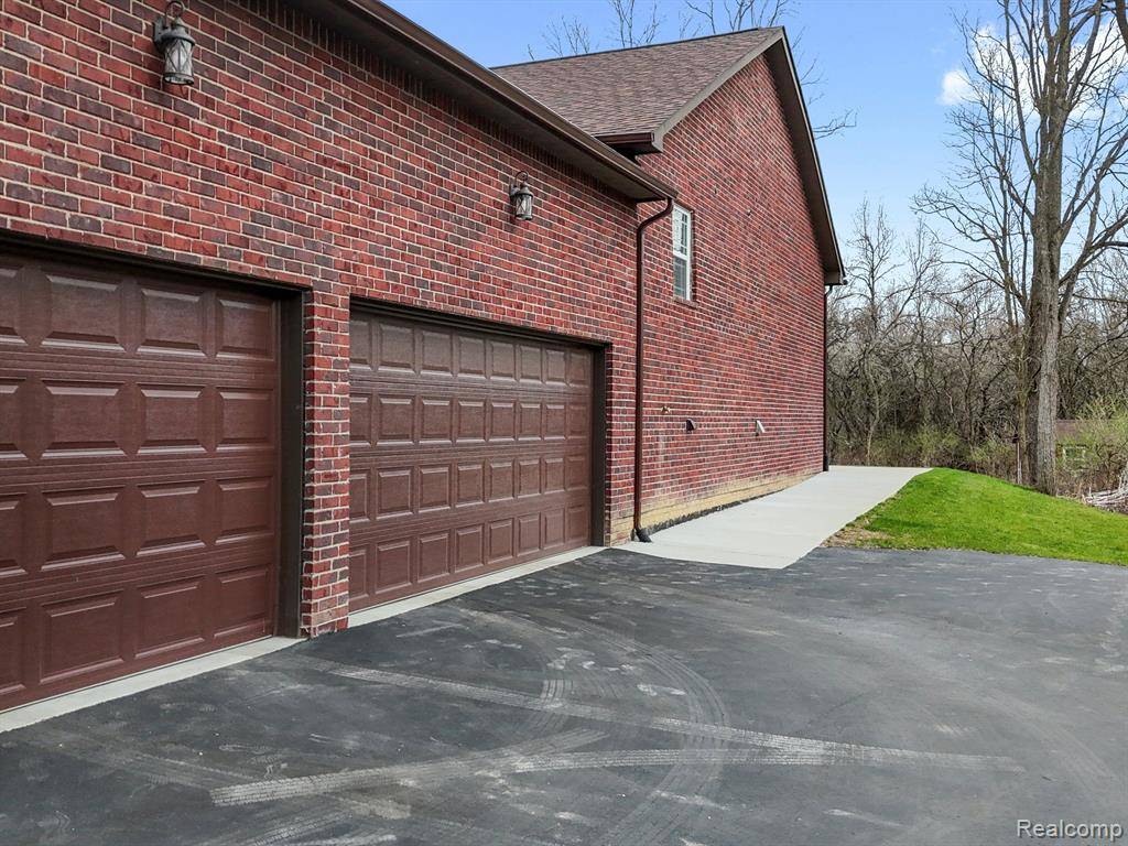 Salem Twp, MI 48178,6750 SUNSET Drive