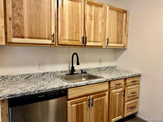 Brighton, MI 48116,8741 GREEN WILLOW Street 4 11