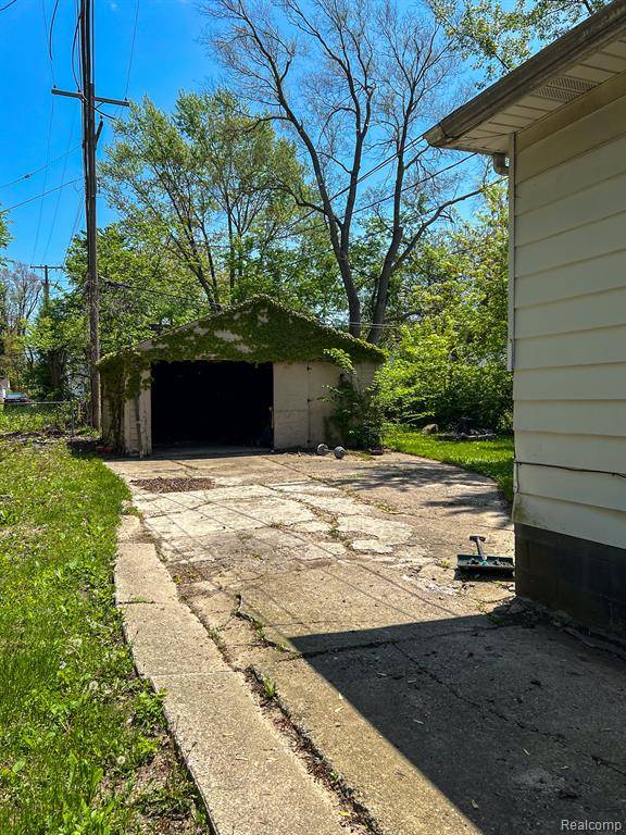 Detroit, MI 48224,12260 WAYBURN Street