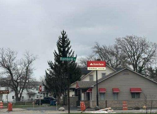 Monroe Twp, MI 48161,856 RAMBOW Drive