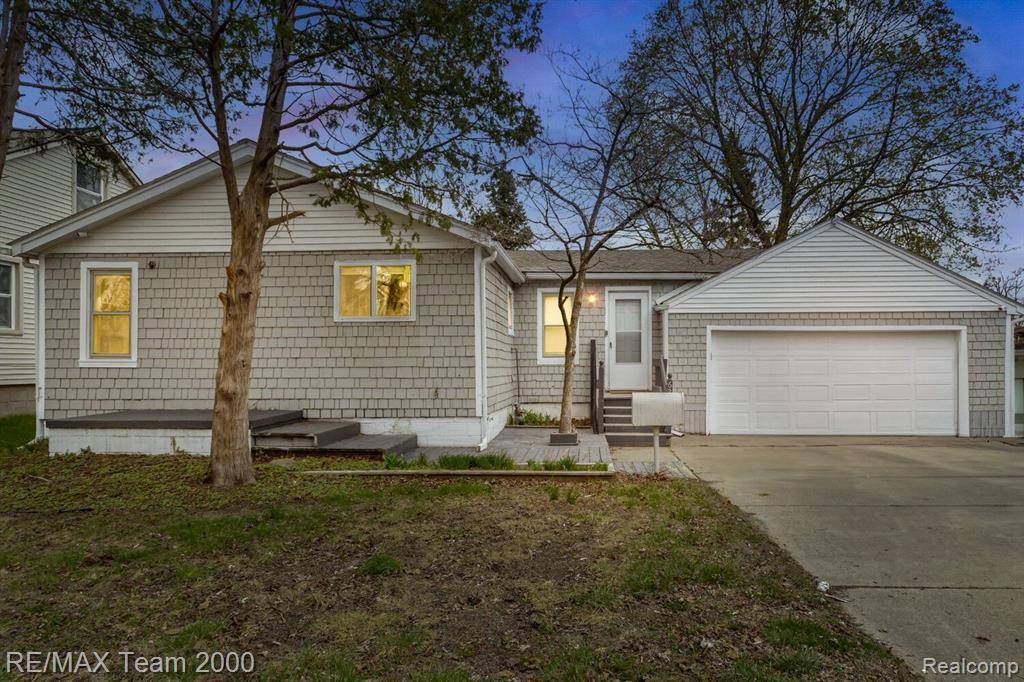 Dearborn Heights, MI 48127,6200 NIGHTINGALE Street