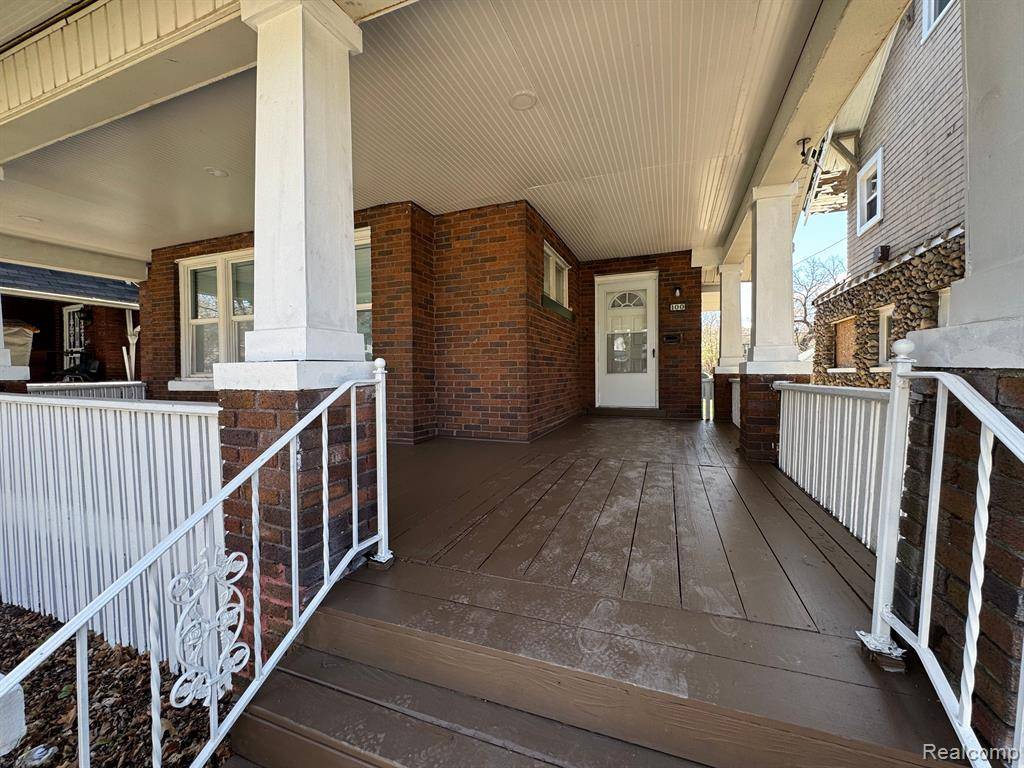Highland Park, MI 48203,100 MASSACHUSETTS Street
