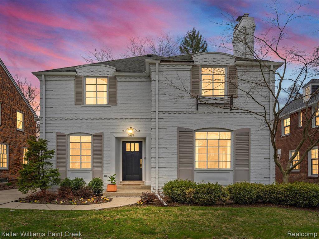 Grosse Pointe Farms, MI 48236,267 McKinley Avenue