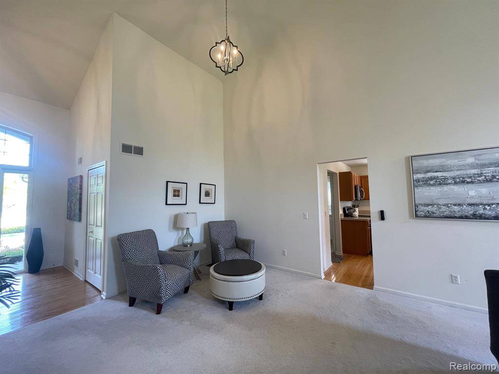 Commerce Twp, MI 48382,6181 WARWICK Drive