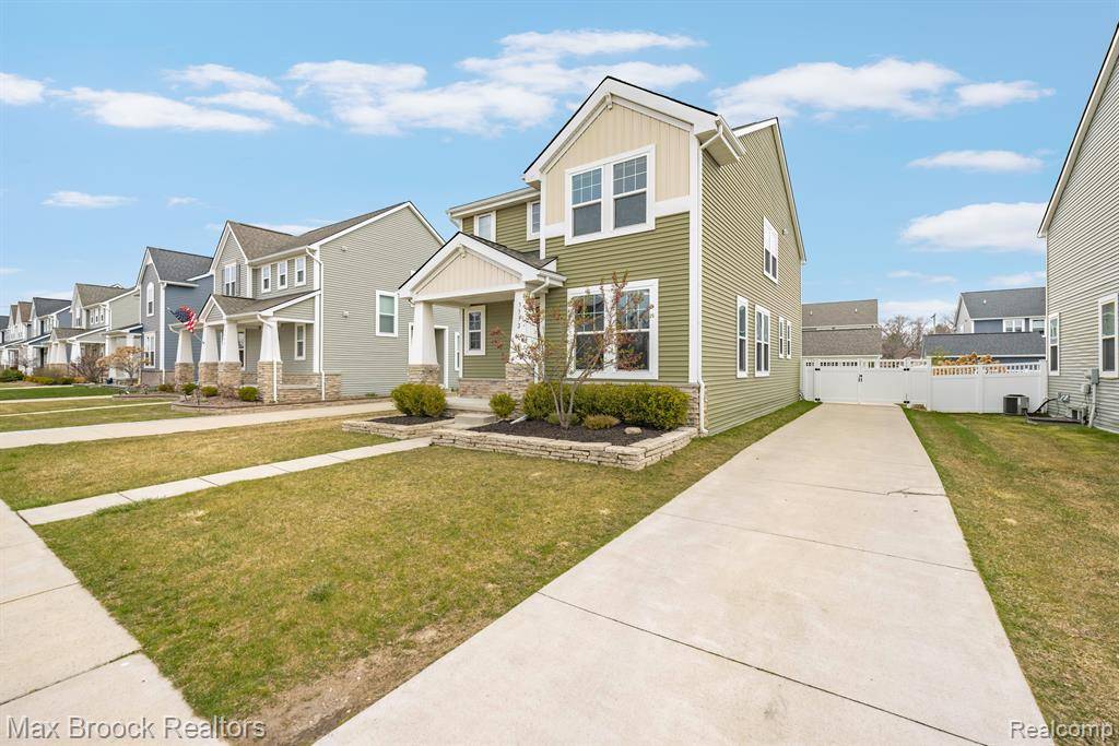 Royal Oak, MI 48073,3532 ARBOR