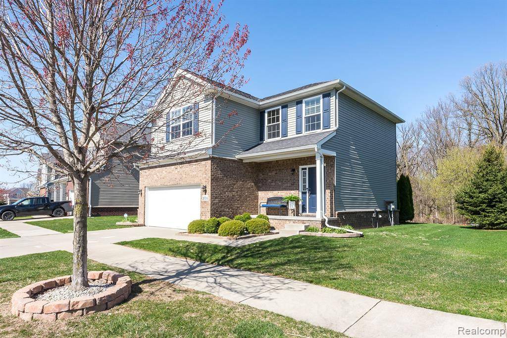 Lyon Twp, MI 48165,26594 ELK Run E
