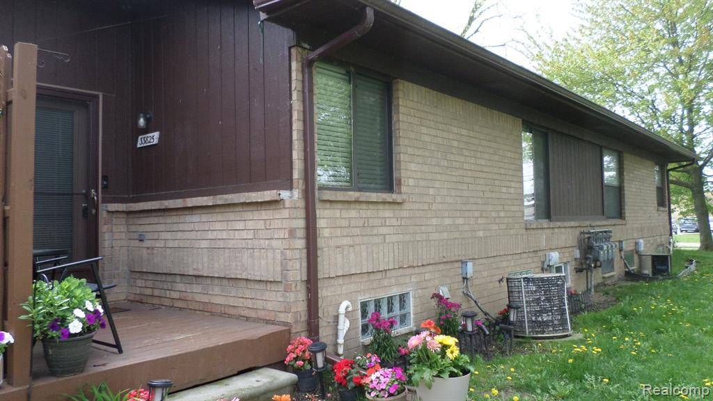 Chesterfield Twp, MI 48047,33825 Hooker Road 3