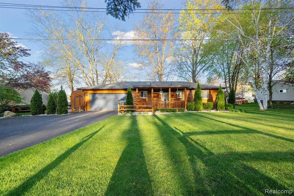 Hamburg Twp, MI 48169,10024 KRESS Road