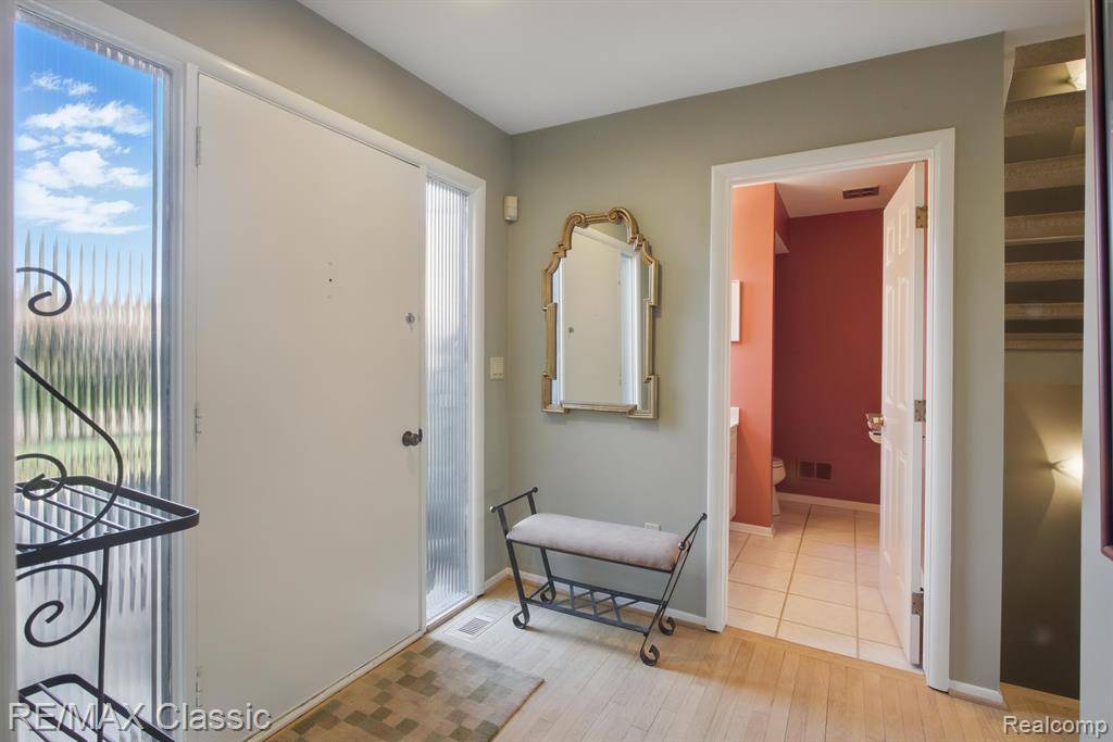West Bloomfield Twp, MI 48323,2115 BORDEAUX Street