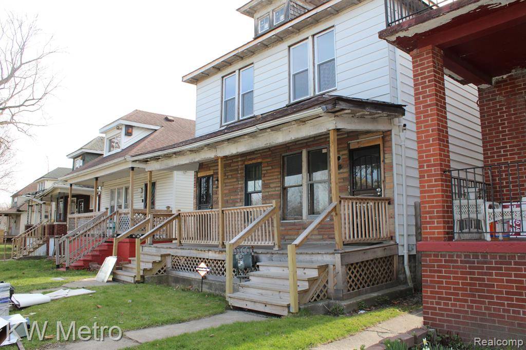 Detroit, MI 48213,5815 & 5819 CADILLAC Avenue