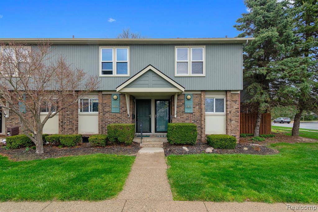 Saline, MI 48176,369 CLARK Street