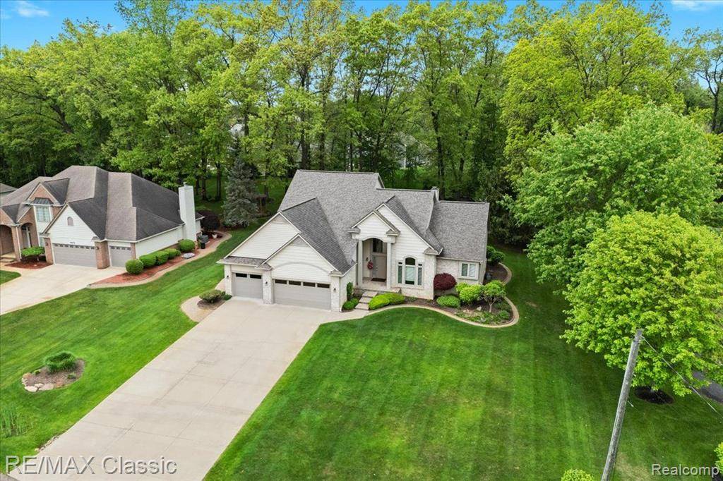 Commerce Twp, MI 48382,4435 DRIFTWOOD Drive