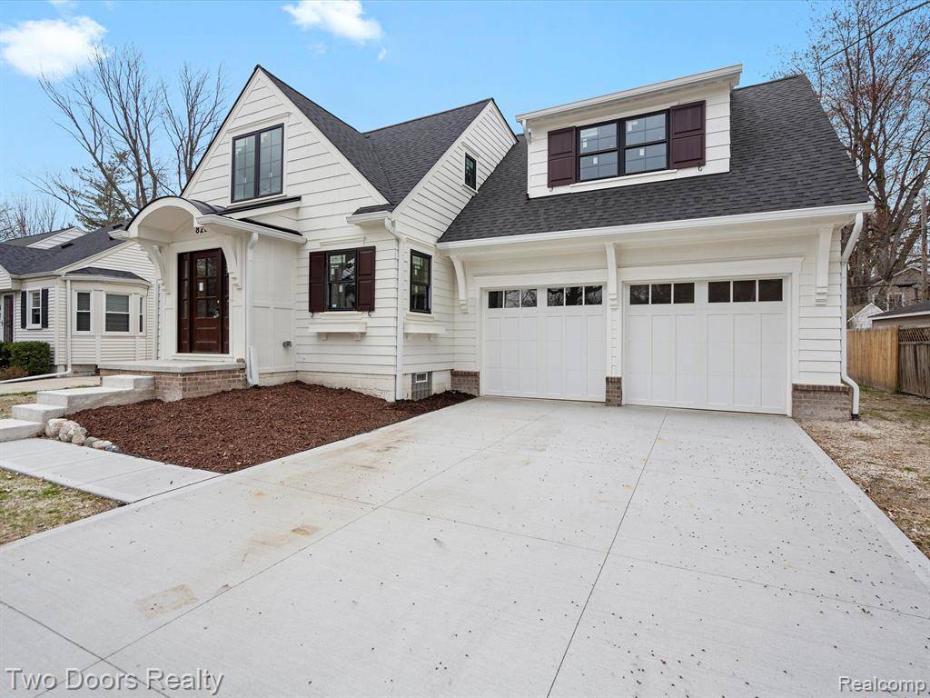 Royal Oak, MI 48067,820 OAKRIDGE Avenue