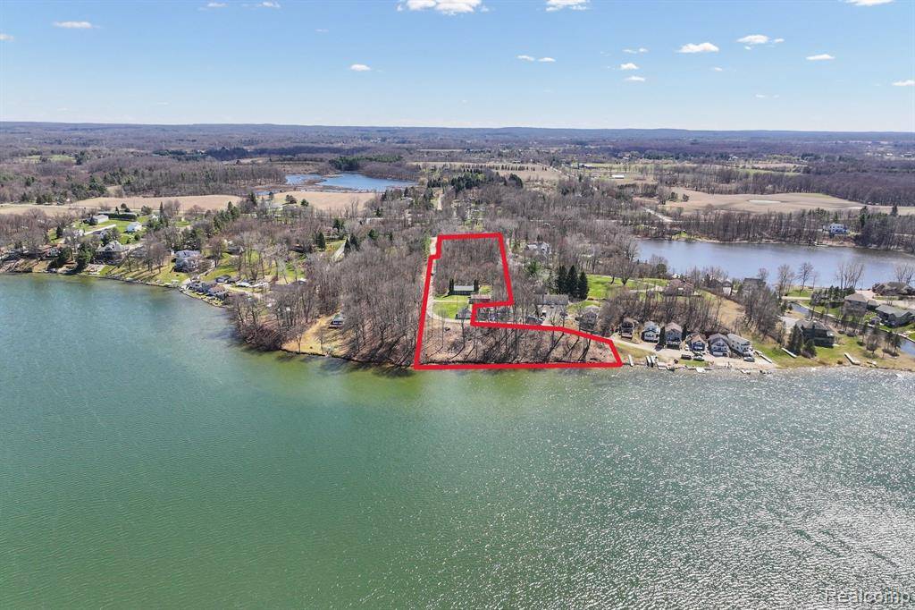 Elba Twp, MI 48446,3931 S Shore Drive