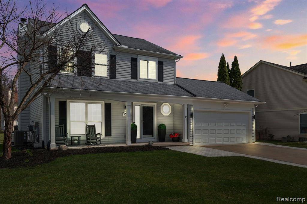 South Lyon, MI 48178,948 S PARKWOOD Drive