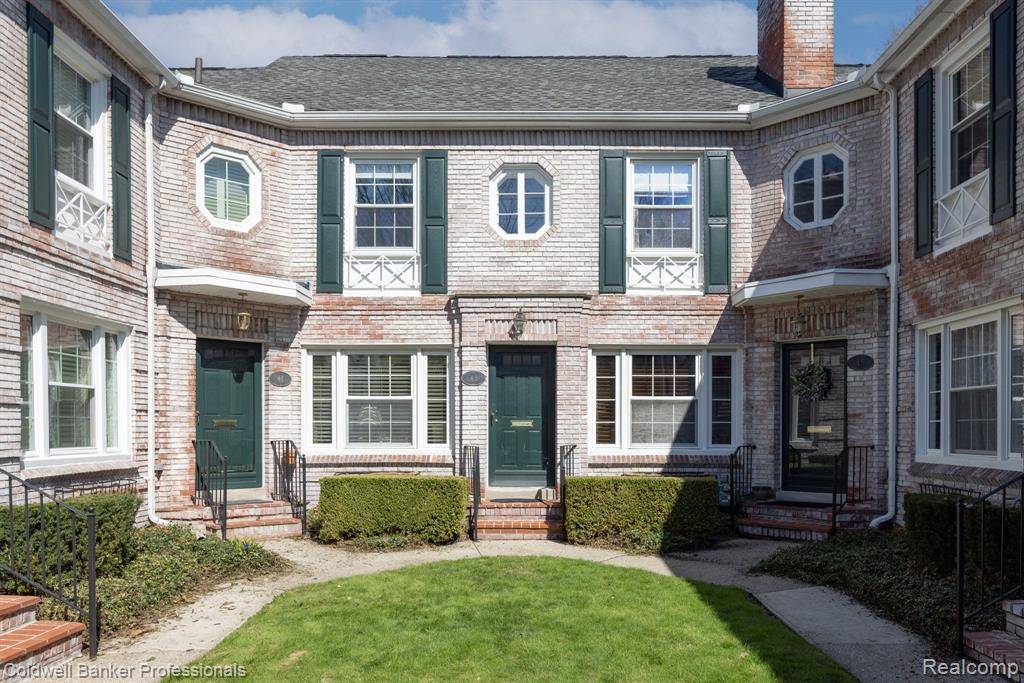 Grosse Pointe, MI 48230,43 CRANFORD Lane