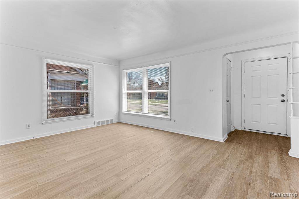 Detroit, MI 48224,11493 SOMERSET Avenue