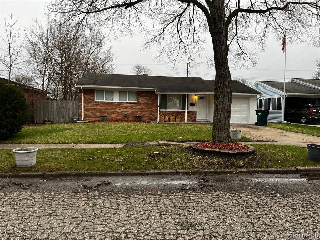 Lansing, MI 48911,3709 RONALD Street