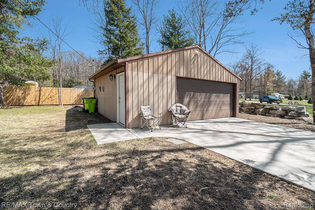 Beaverton, MI 48612,4071 LAKESIDE Drive