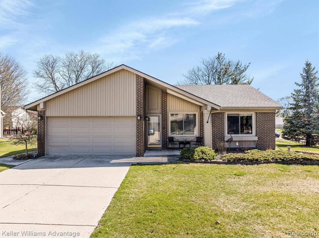 Novi, MI 48375,40521 FRANKLIN MILL Street