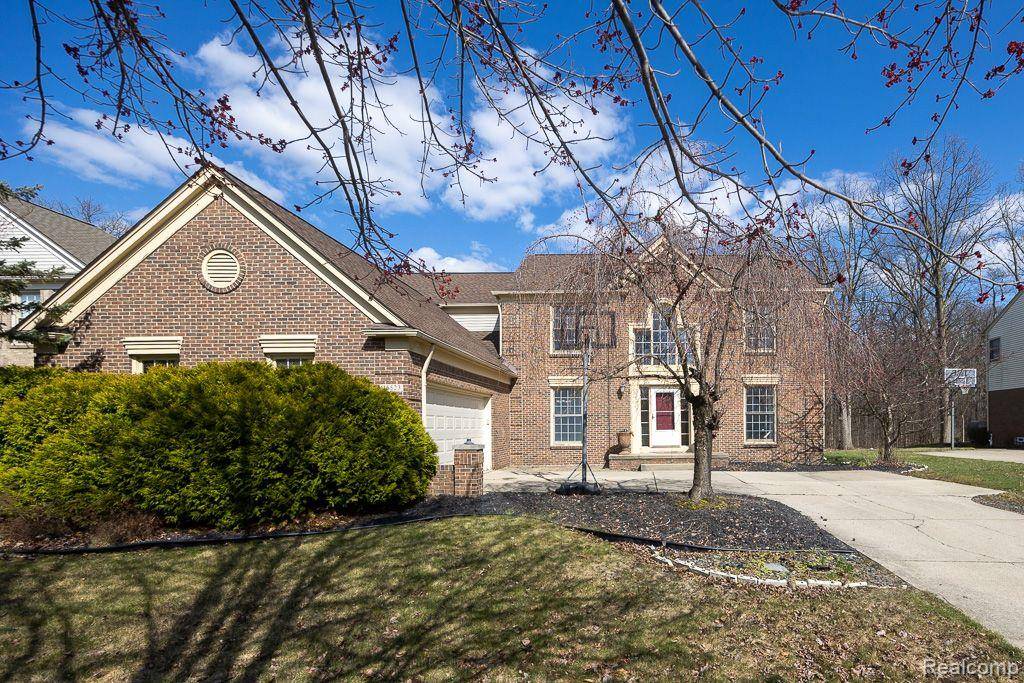 Canton Twp, MI 48188,46523 INVERNESS Road