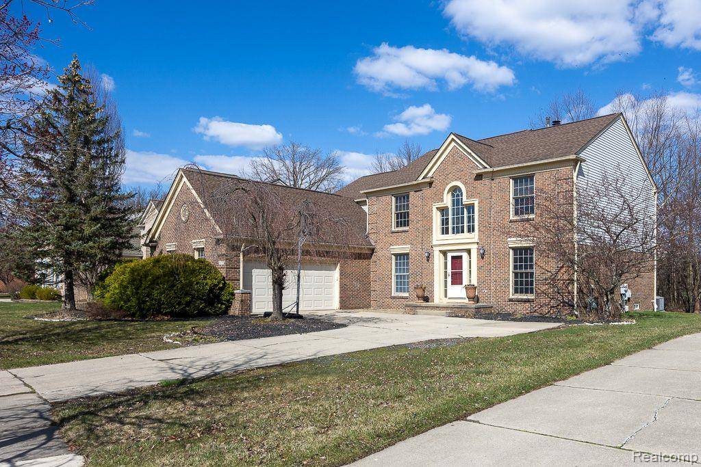 Canton Twp, MI 48188,46523 INVERNESS Road