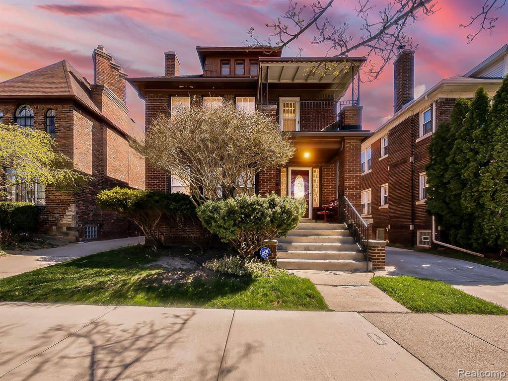 Grosse Pointe Park, MI 48230,1348 SOMERSET Avenue
