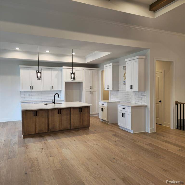 Macomb Twp, MI 48042,50826 TIMBERSTONE Drive