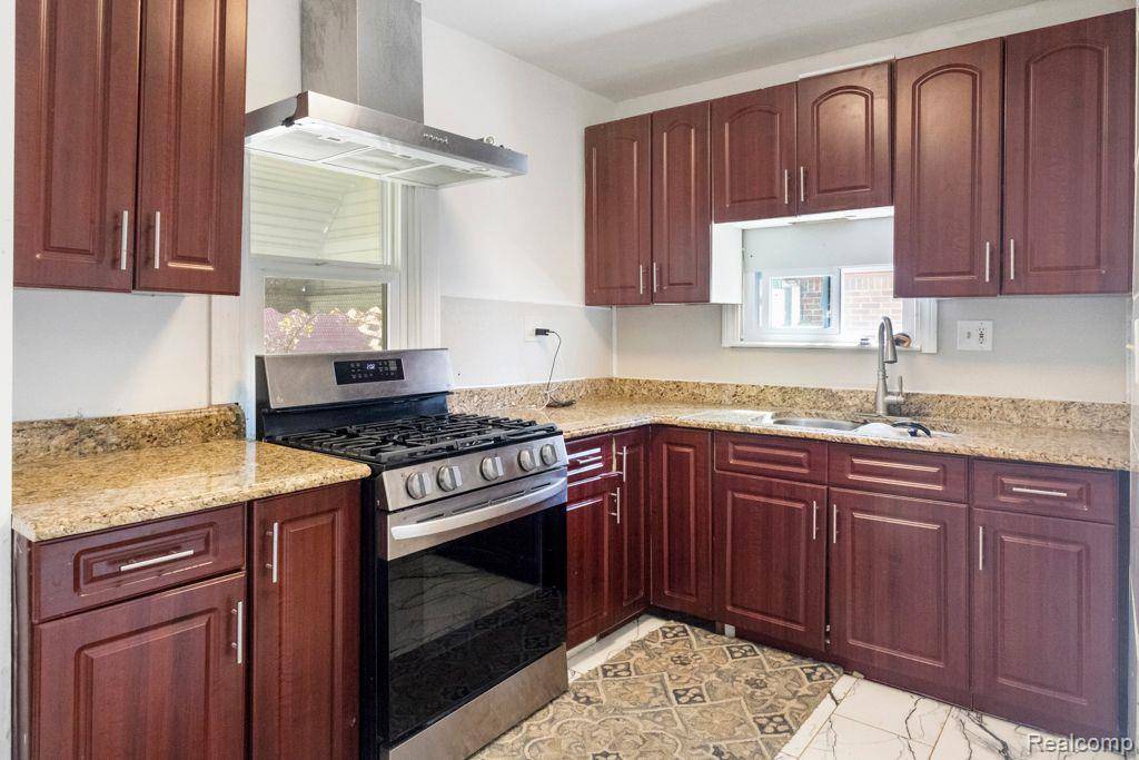 Dearborn, MI 48126,5410 TERNES Street