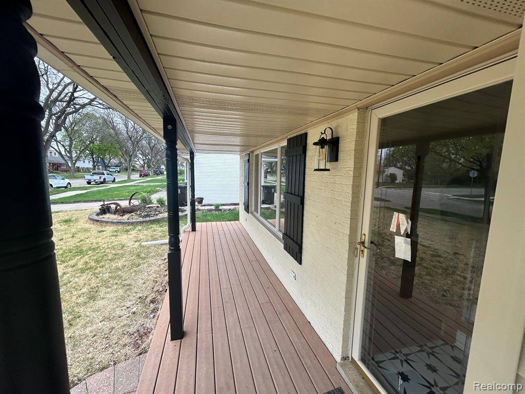 Plymouth, MI 48170,335 BURROUGHS Street