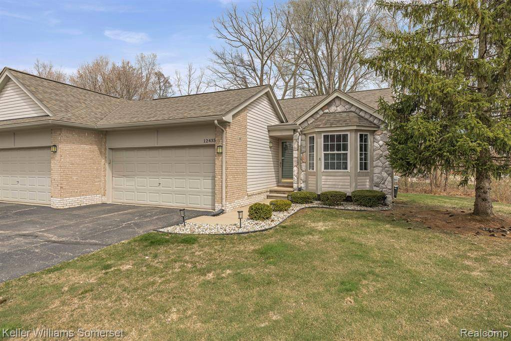 Utica, MI 48315,12435 HICKORY E