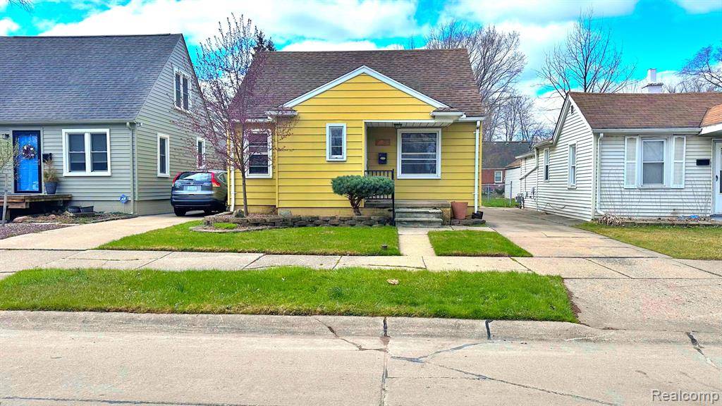 Harper Woods, MI 48225,20864 HOLLYWOOD Street