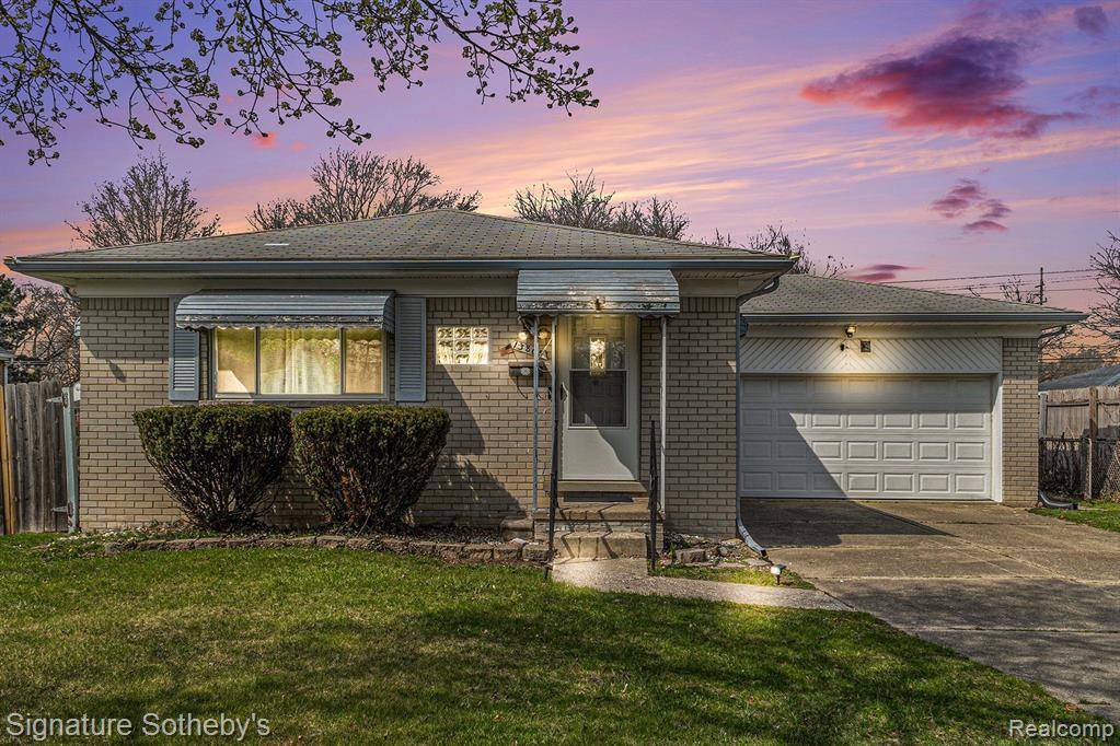 Warren, MI 48089,13865 COUWLIER Avenue