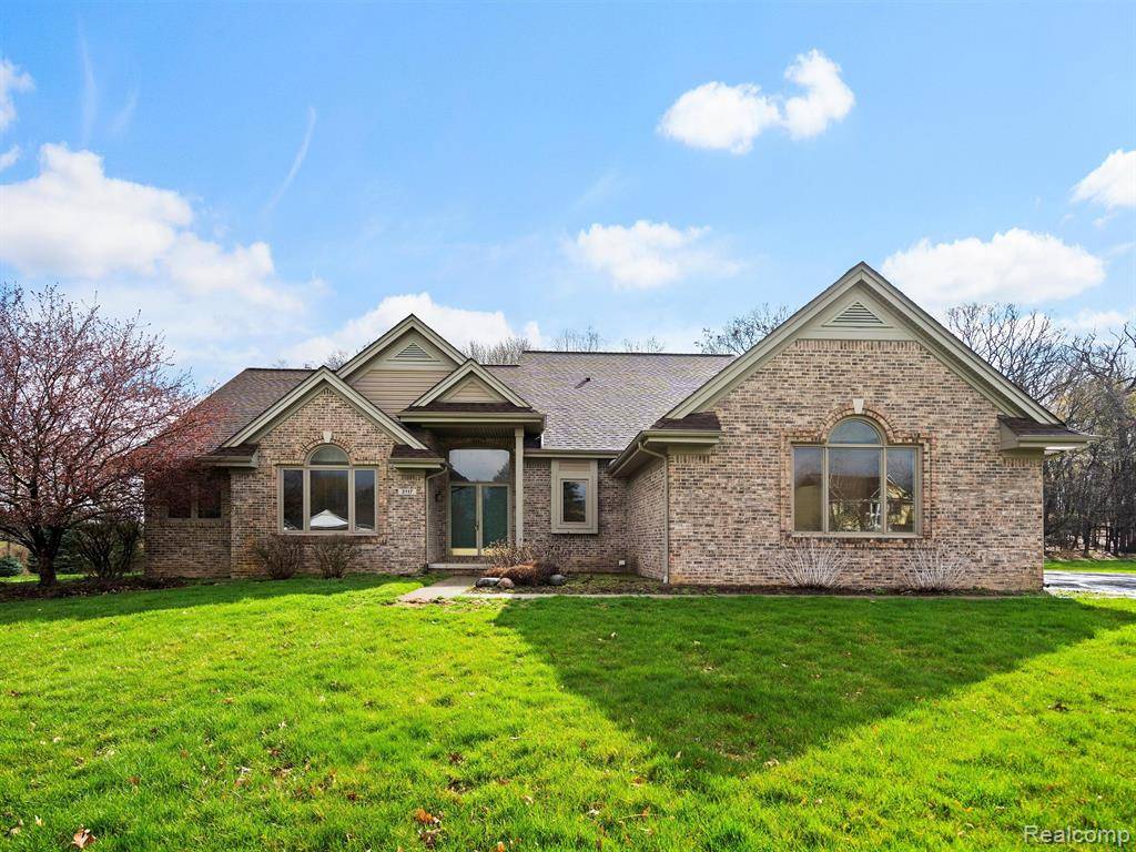 White Lake Twp, MI 48383,2117 Mayfair Drive