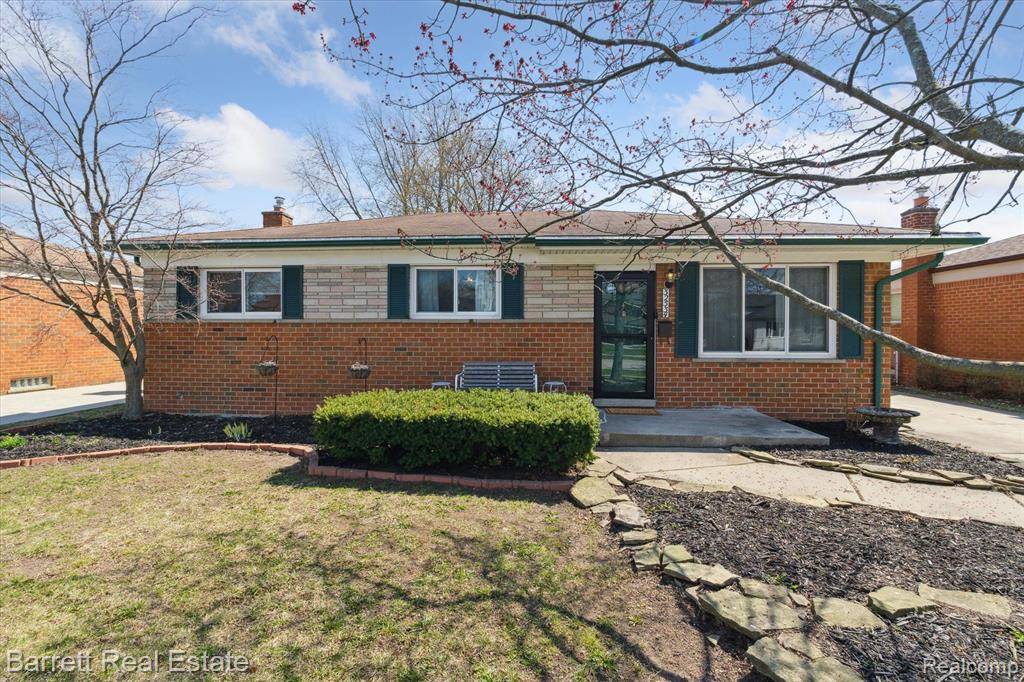 Warren, MI 48088,32534 BEECHWOOD Drive