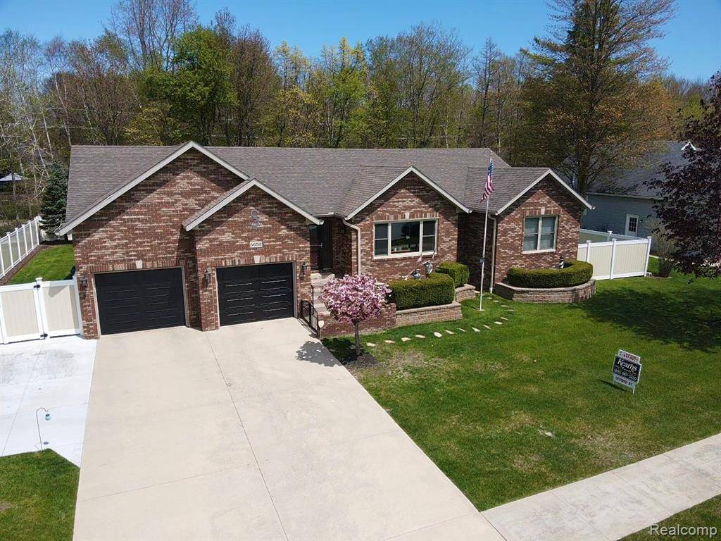 Kimball Twp, MI 48074,5652 N LAKE Drive
