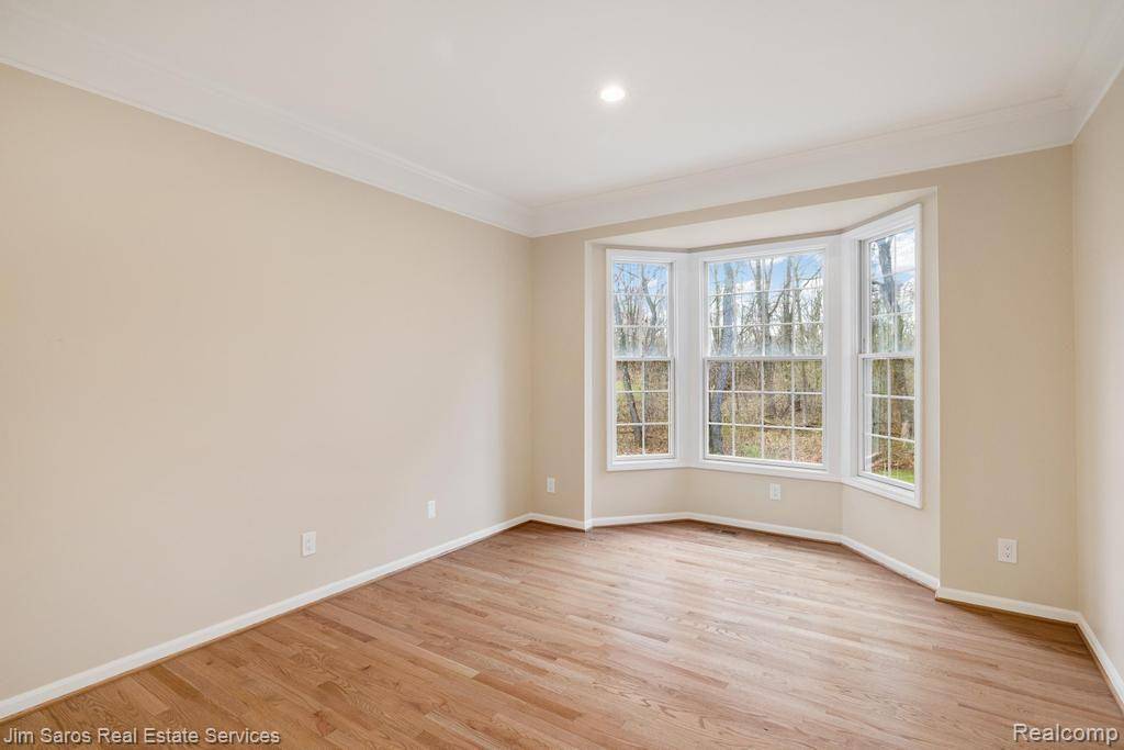 Oakland Twp, MI 48306,3809 PIEDMONTE Drive