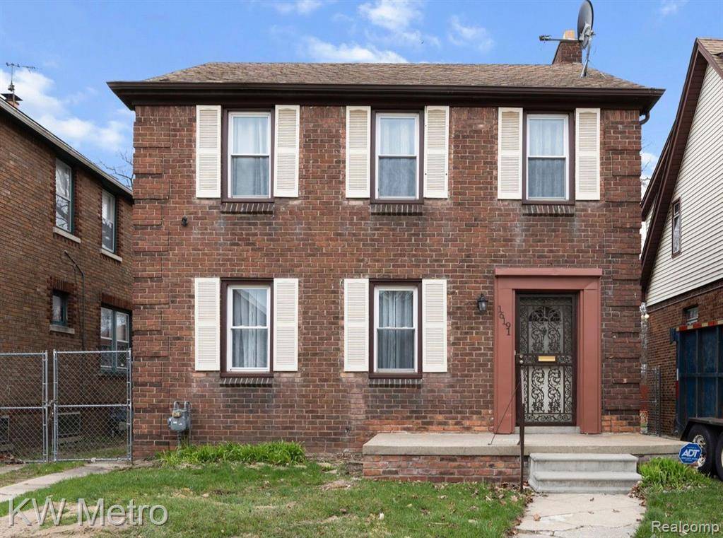Detroit, MI 48221,16191 BIRWOOD Street