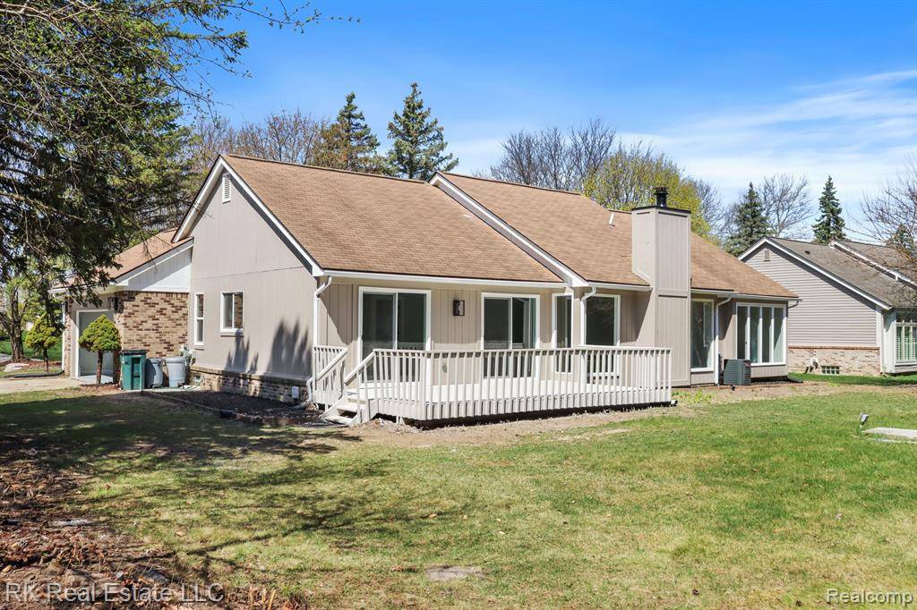 Troy, MI 48098,1047 FALCON Drive