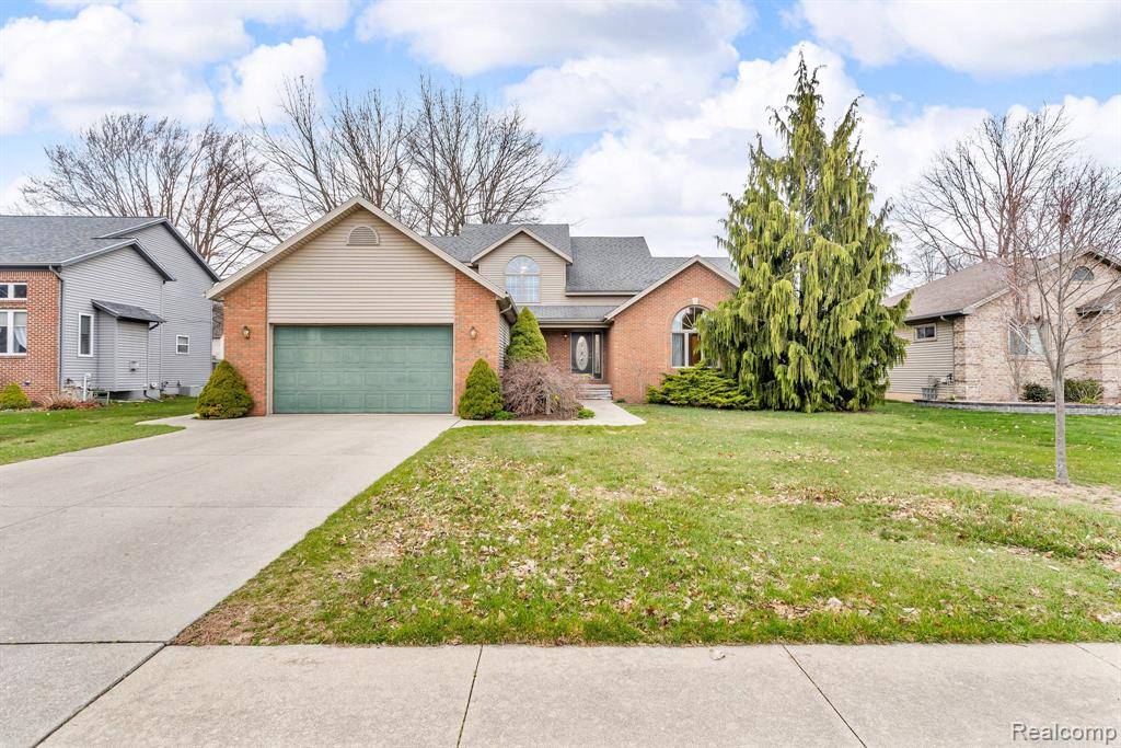 Fort Gratiot Twp, MI 48059,3794 CEDAR RIDGE Drive