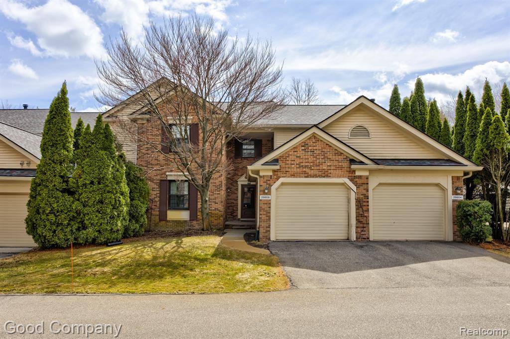 Farmington Hills, MI 48331,29804 INDIAN Trail