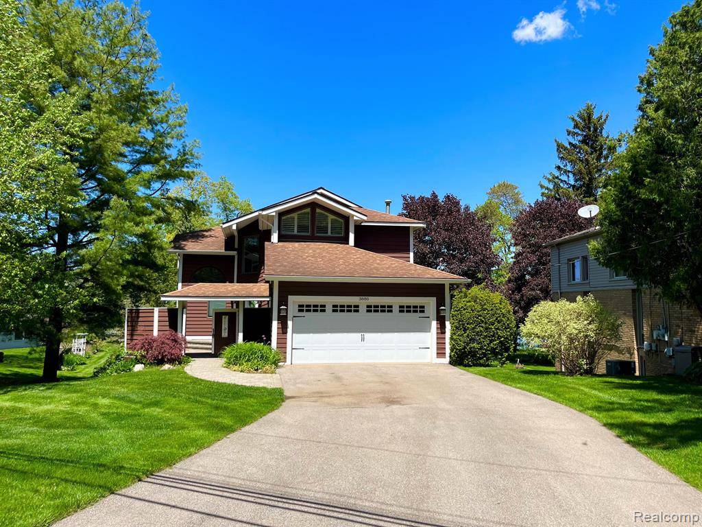 Waterford Twp, MI 48328,3880 COVERT Road