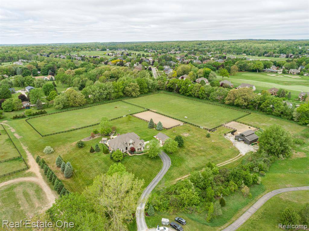 Highland Twp, MI 48380,690 SPIROFF