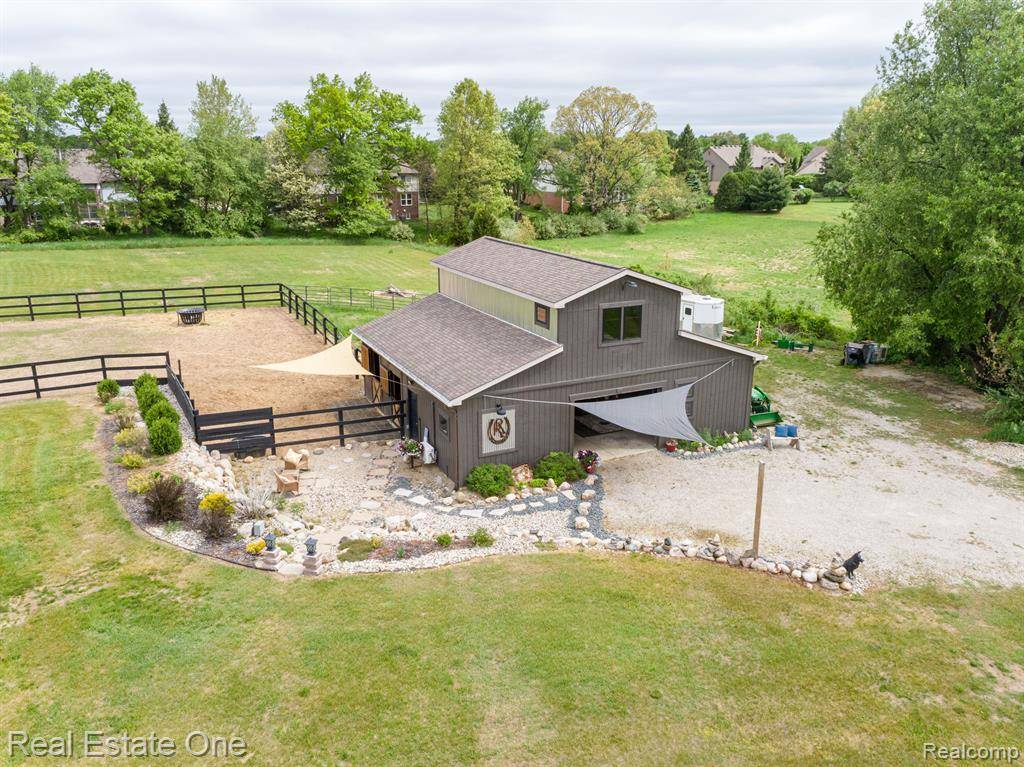 Highland Twp, MI 48380,690 SPIROFF