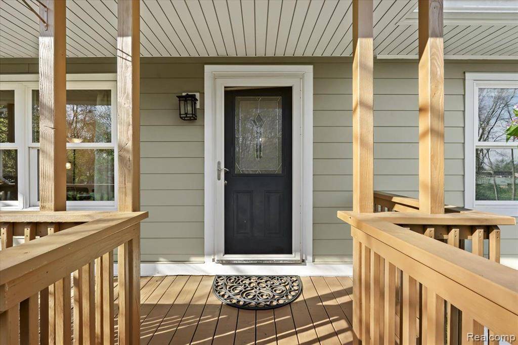 Ann Arbor, MI 48103,1104 Wendy Court
